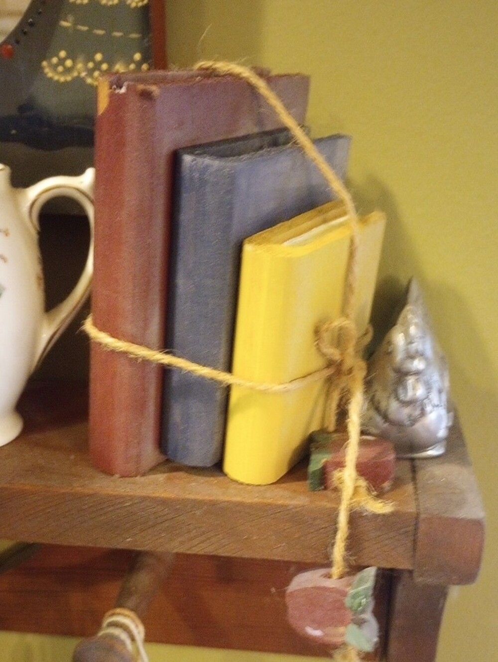 Hand-Painted Folk Art Wall Mirror Shelf — Olive Green & Mustard Accents - Picture 4 of 4